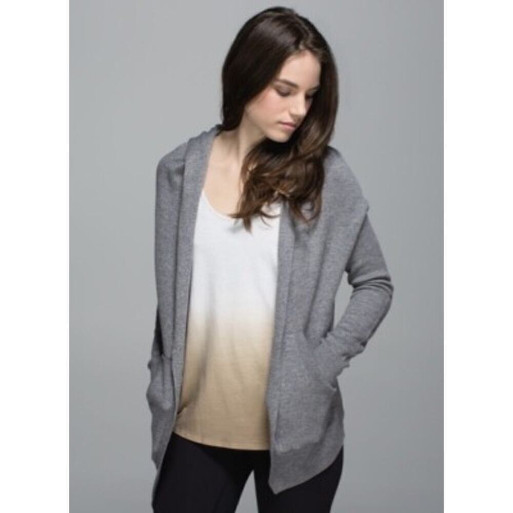 Lululemon Yogi Cabin Wrap Sweater Size 4/6